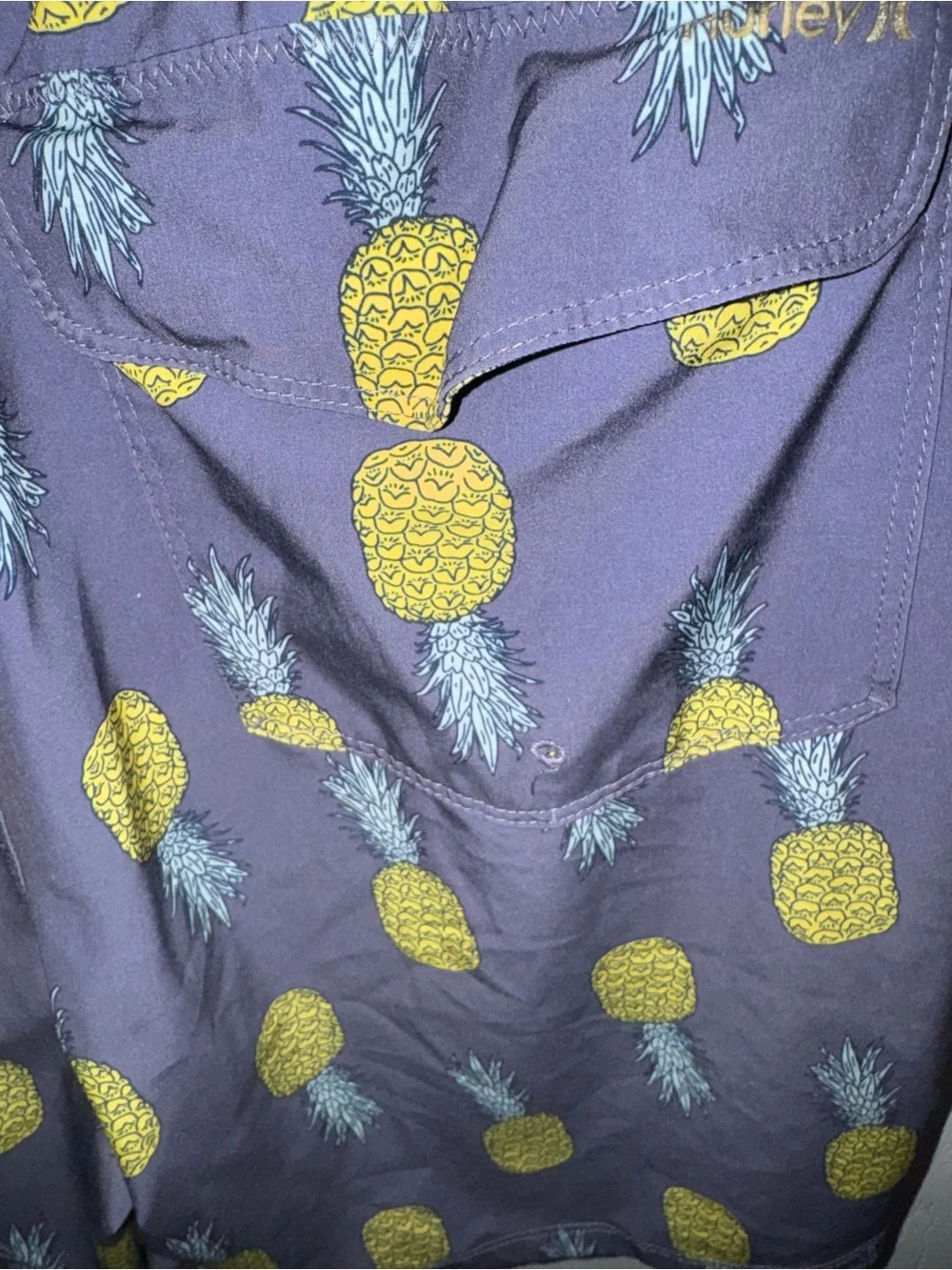 Hurley fun pineapple